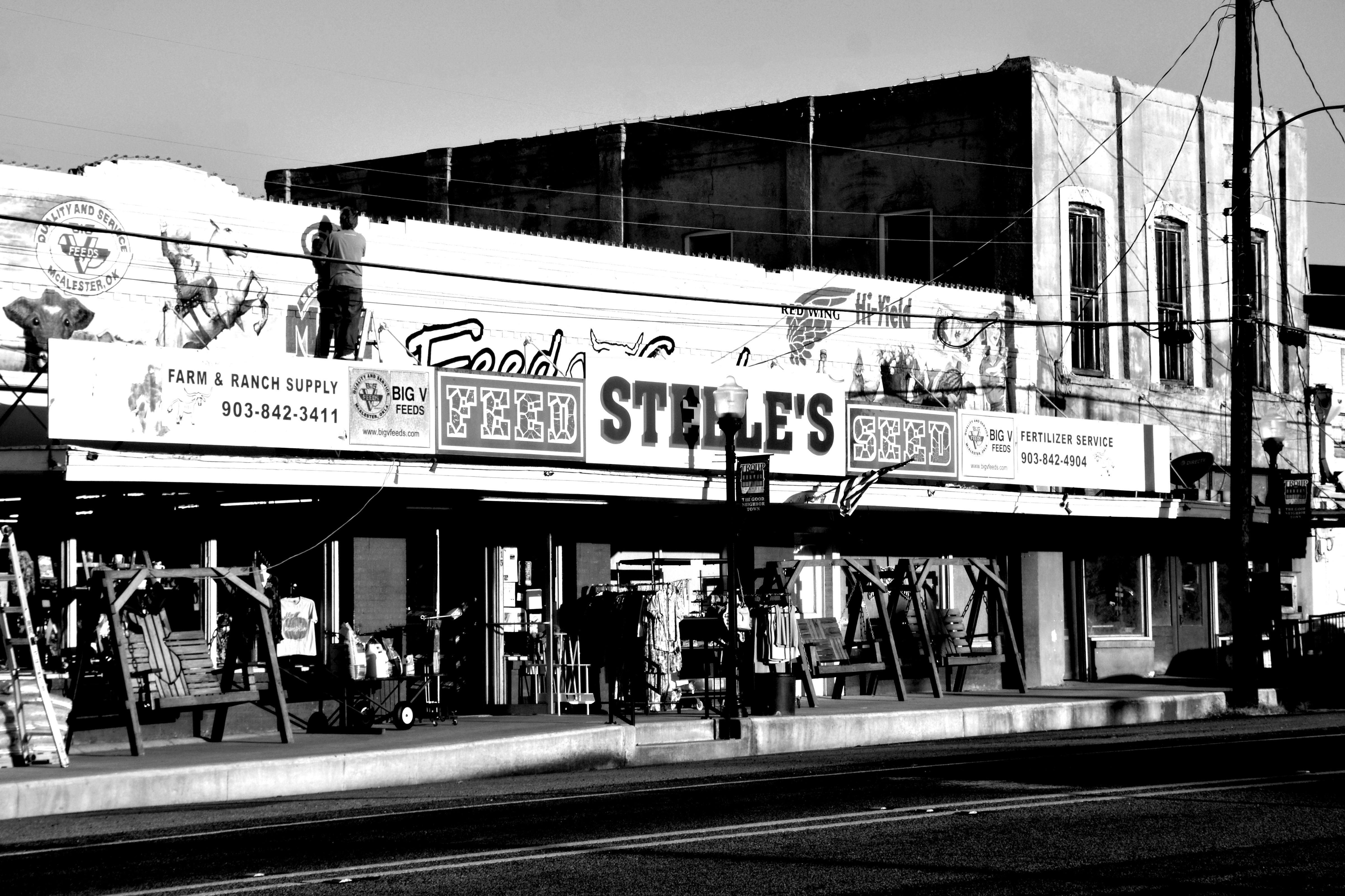 Rabbit Hash General Store Exterior